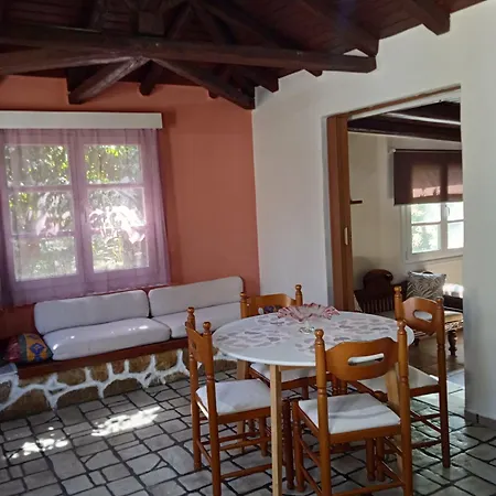 度假居 Alegria Near Portoheli *