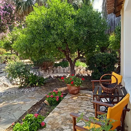 Alegria Near Portoheli 度假居 *